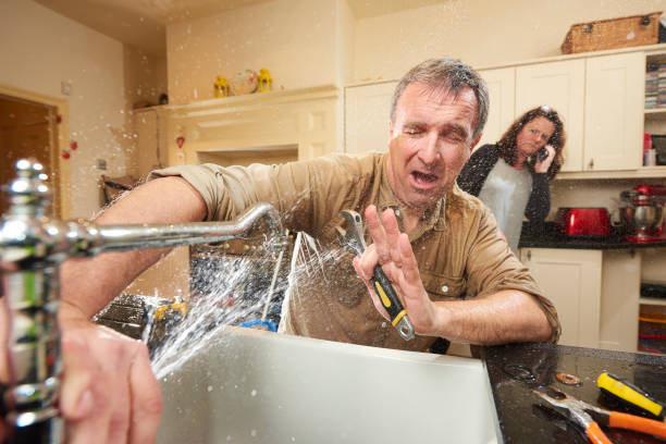 Best 24/7 water damage repair  in St Albans, VT